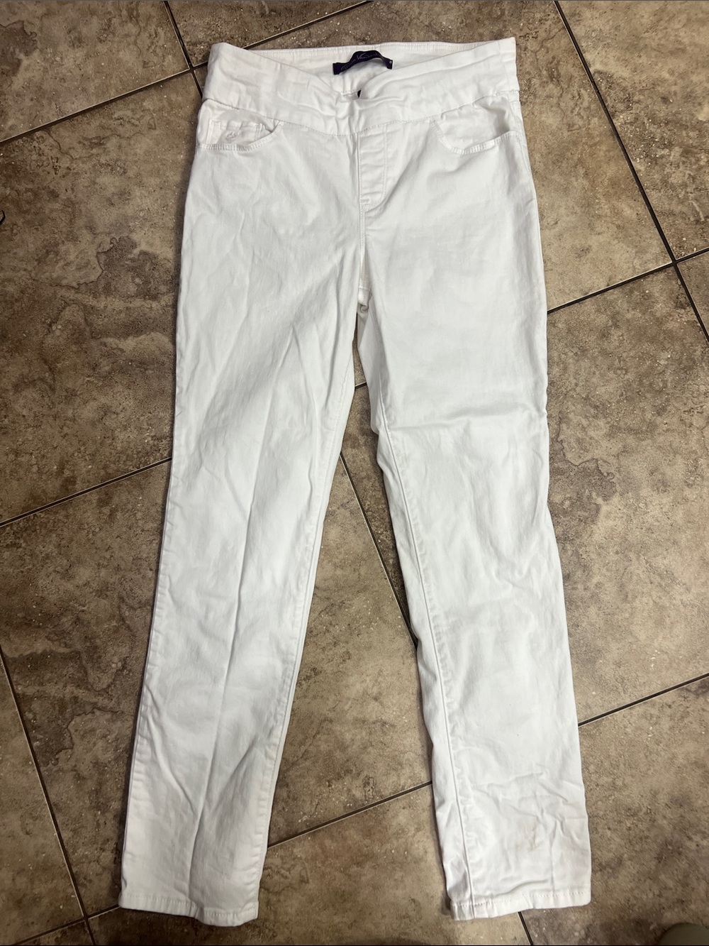 Gloria Vanderbilt White Stretch Amanda Pull on Skinny Jeans